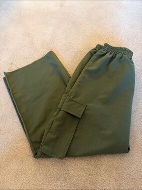💥3/$20 SHEIN Olive Green Wide Leg Cargo Pants